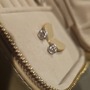 Elegant Diamond White Gold  Stud Earrings